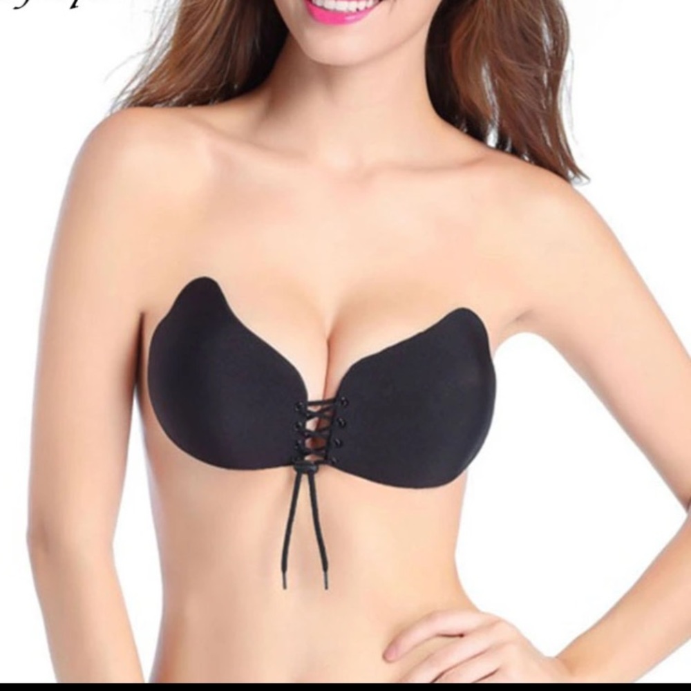 2 NWT NUDE STICKY BRAS